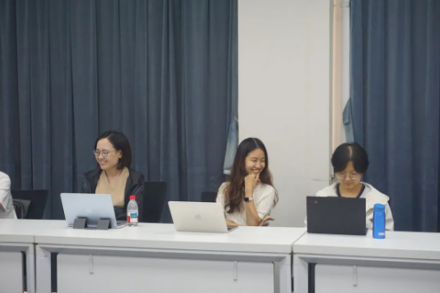 屏幕截图 2025-10-30 093938.png