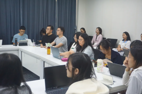 屏幕截图 2025-10-30 093836.png